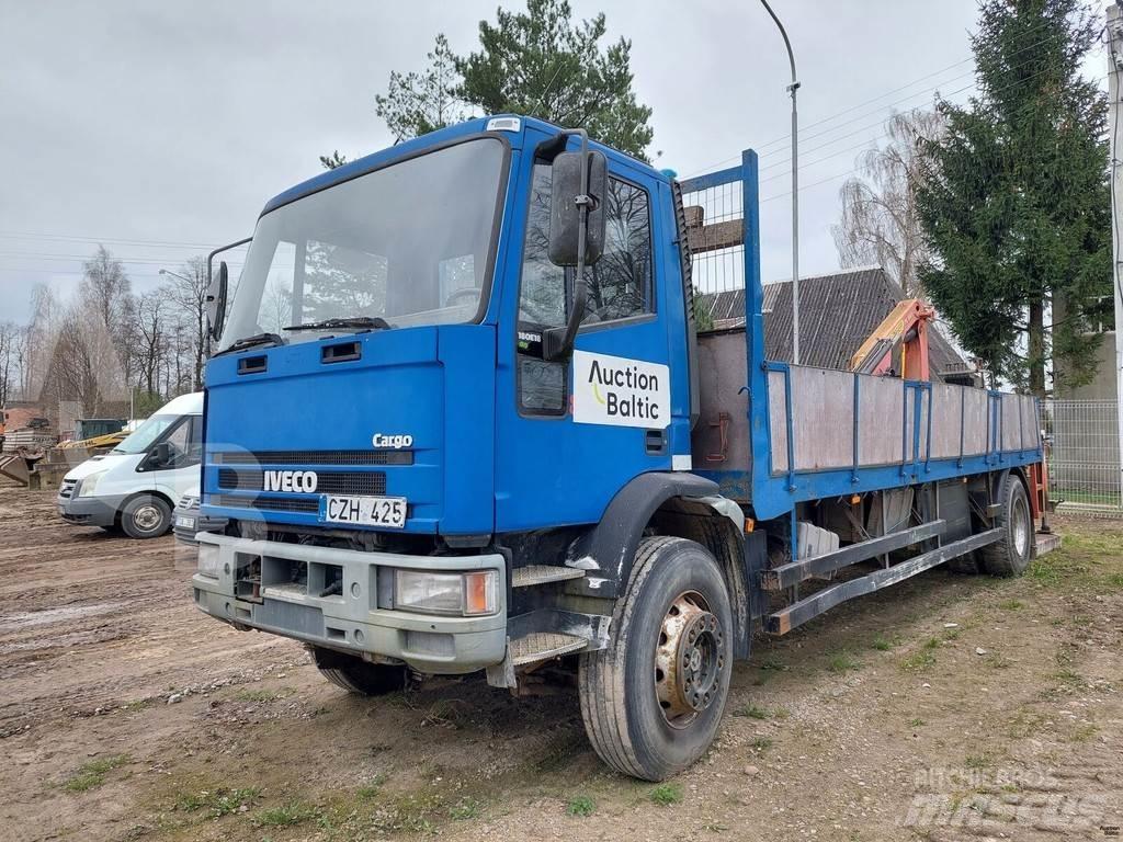 Iveco 180E18 Platós / Ponyvás teherautók