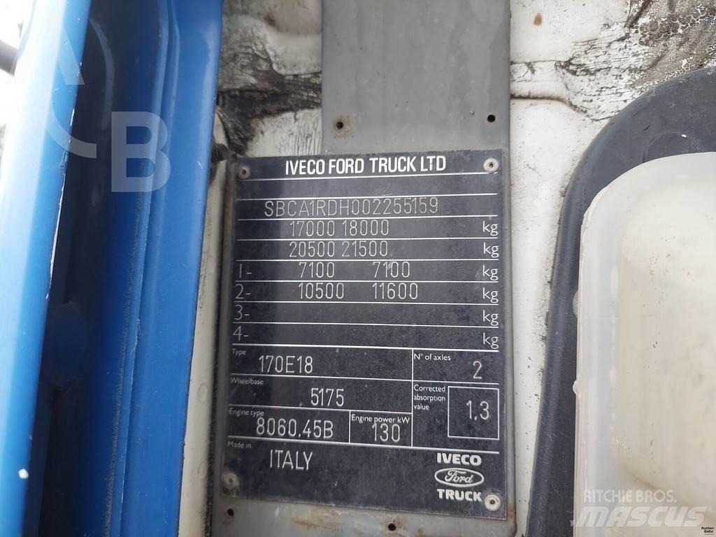 Iveco 180E18 Platós / Ponyvás teherautók