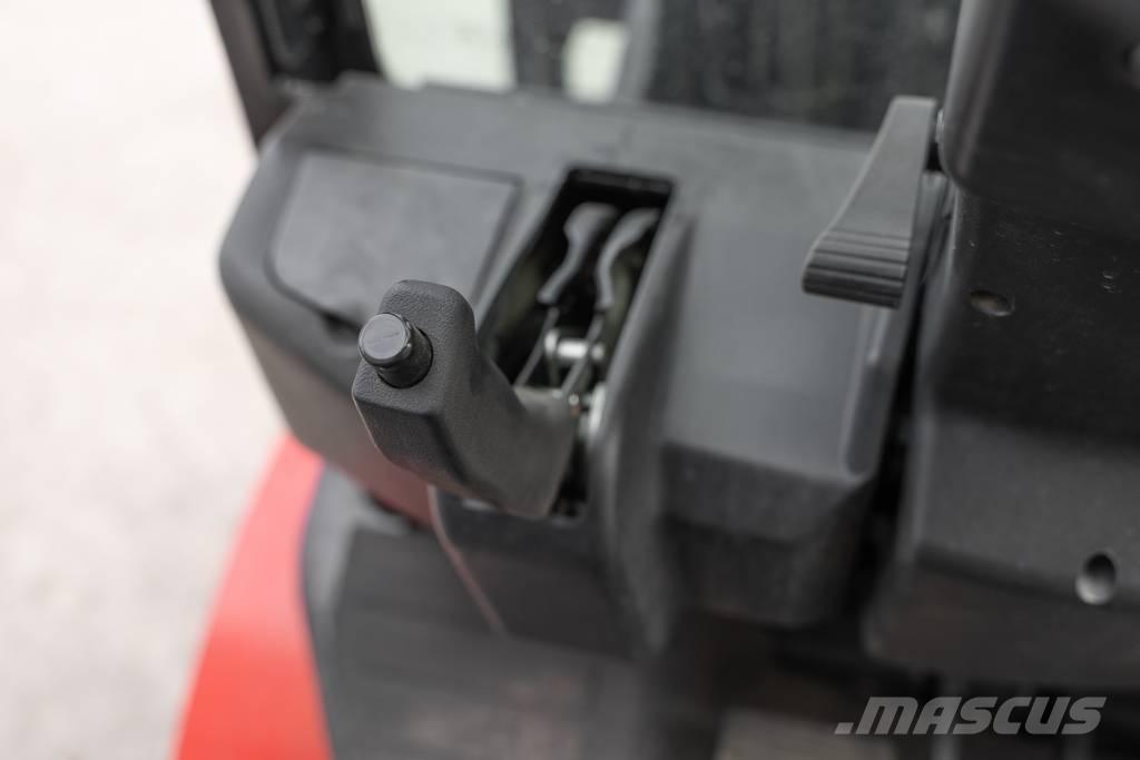 Manitou MI 30 D Dízel targoncák