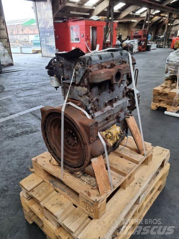 Perkins 1104 3054C Motorok