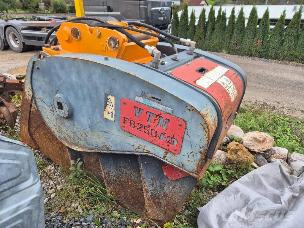 VTN Brecher Löffel Törő kanalak