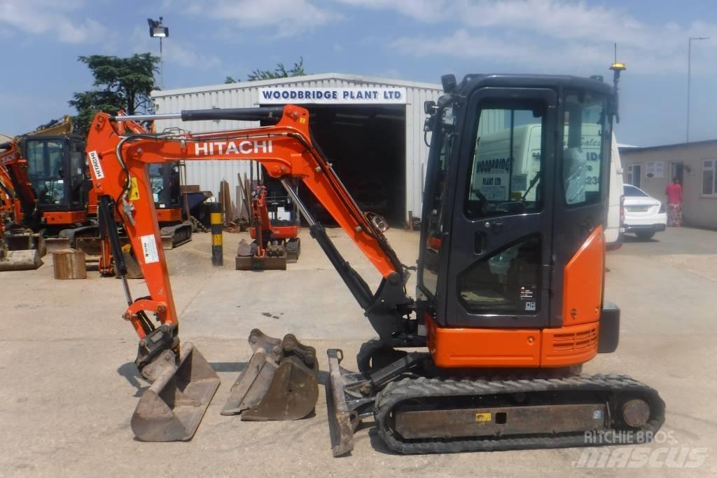 Hitachi ZX 26 U-5 A Mini kotrók < 7t