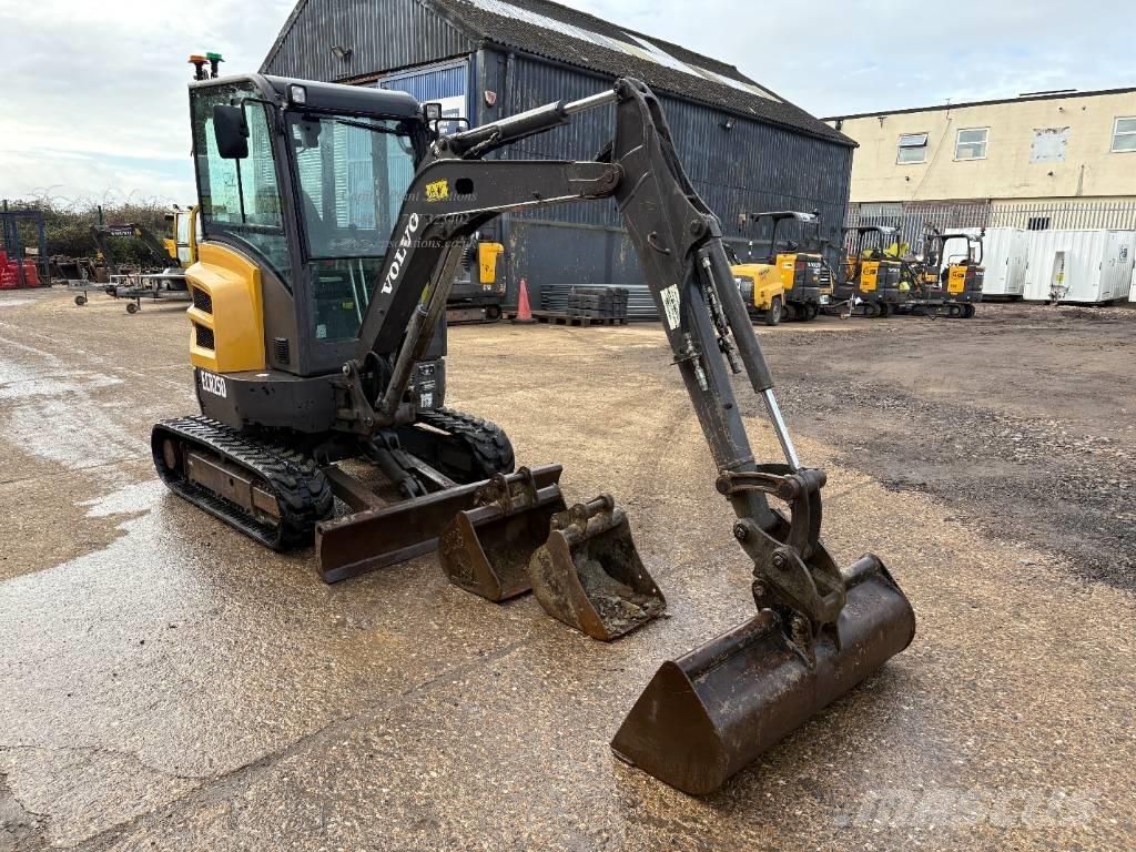 Volvo ECR 25 D Mini kotrók < 7t