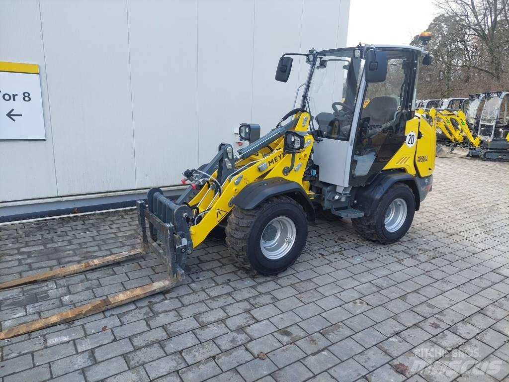 Wacker Neuson WL28 Gumikerekes homlokrakodók