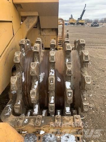 CAT 815 B Talajtömörítő gépek