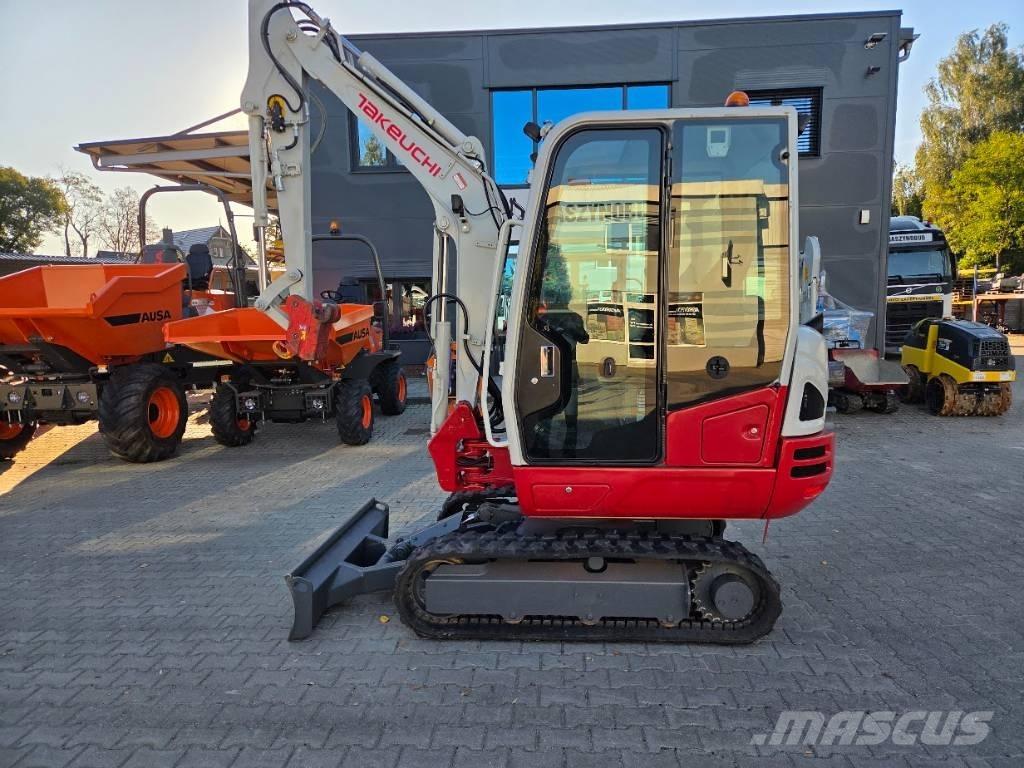 Takeuchi TB230 + HS03 Mini kotrók < 7t