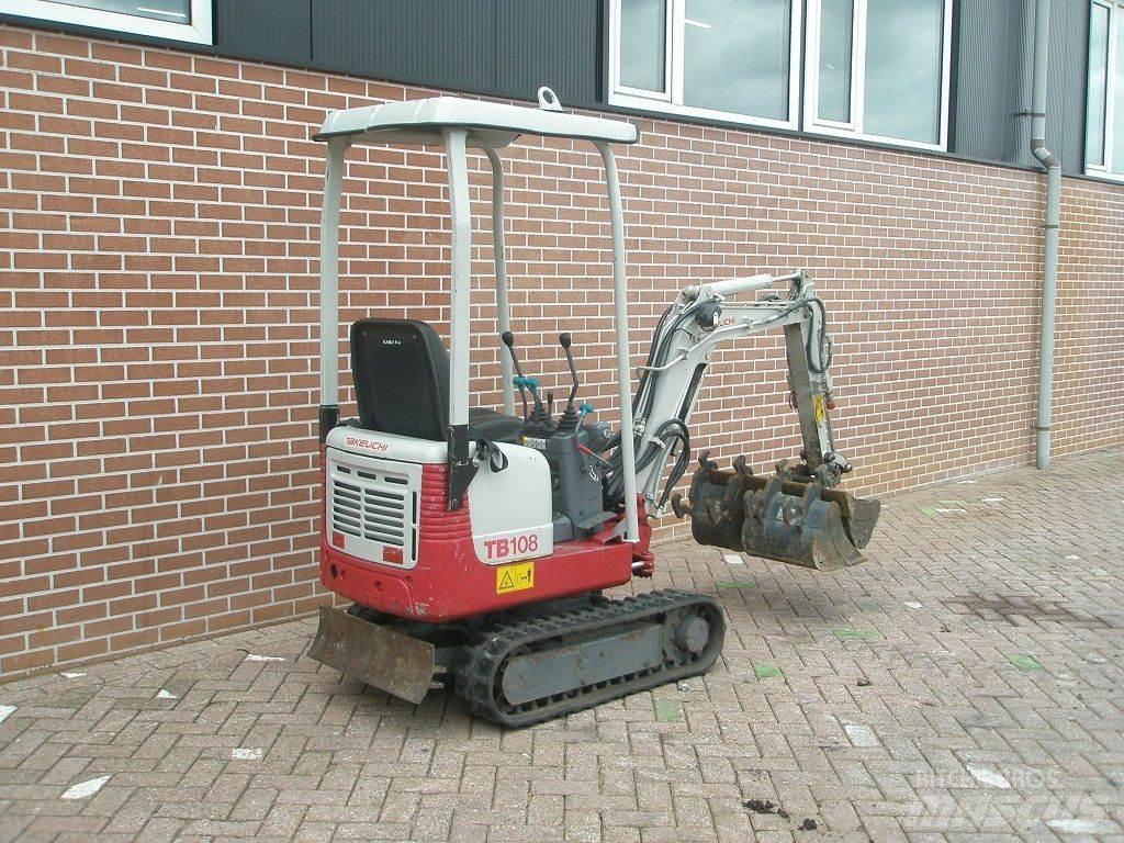 Takeuchi TB108 Mini kotrók < 7t