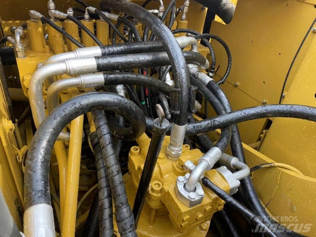 CAT 320 C L Lánctalpas kotrók