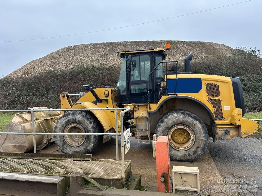 CAT 962 M Gumikerekes homlokrakodók