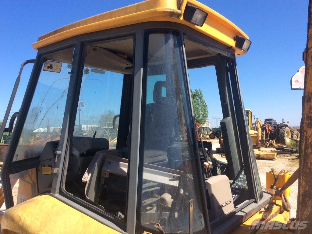 JCB 3 CX Vezetőfülke és belső tartozékok