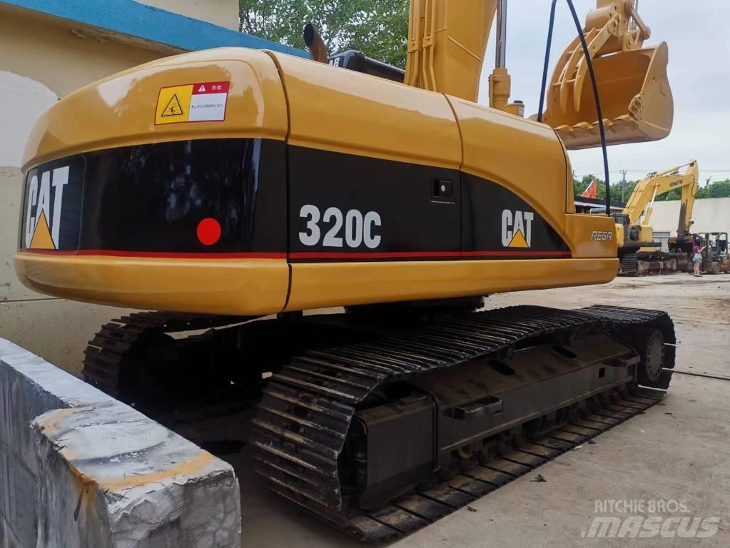 CAT 320 C Lánctalpas kotrók