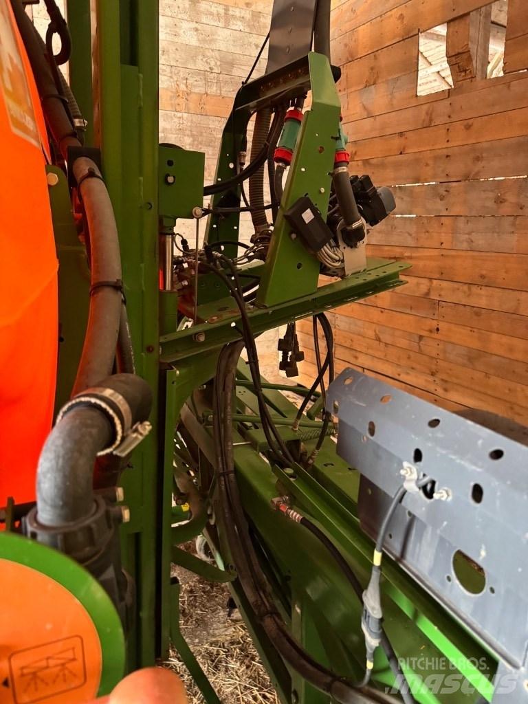 Amazone UF 1801 Rögzített trágyaszórók