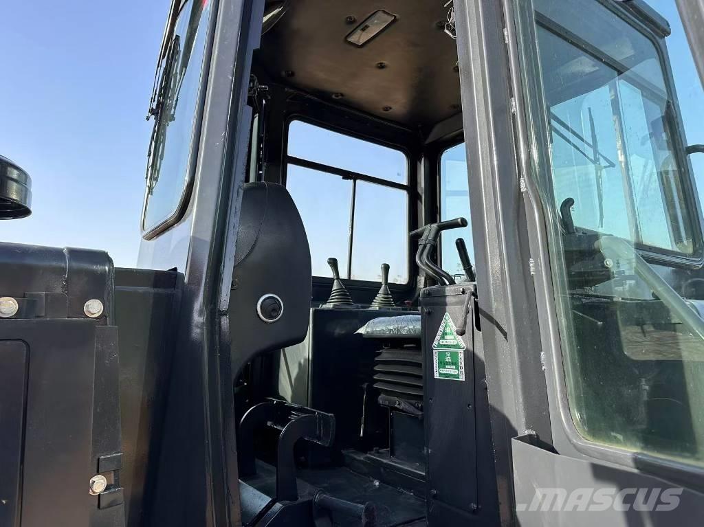 Shantui SD22 lánctalpas dózerek