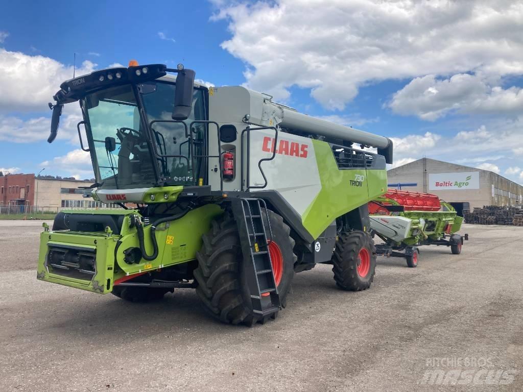 CLAAS Trion 730 Kombájnok