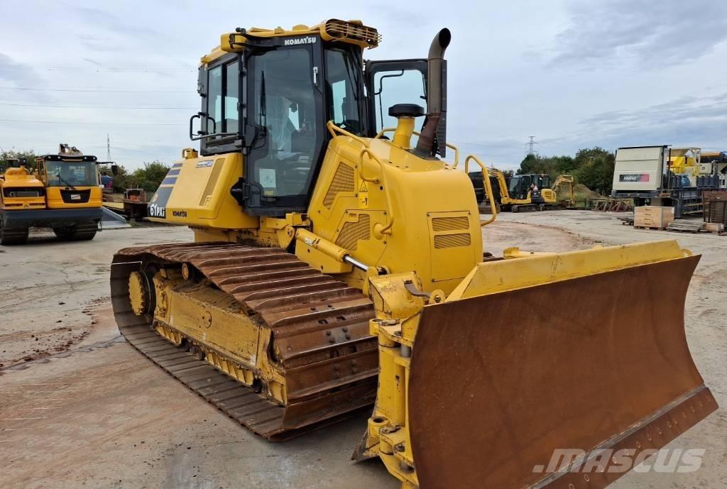 Komatsu D61PXI-24E0 lánctalpas dózerek