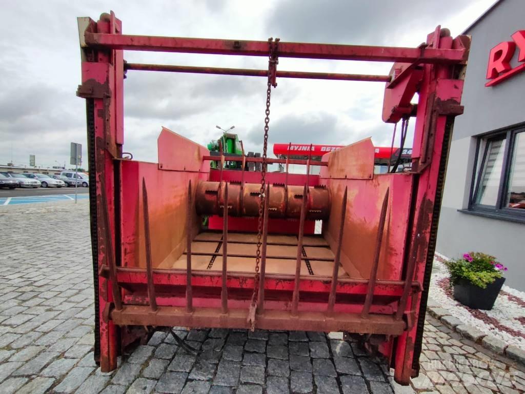 BvL Unistar Forage wagons