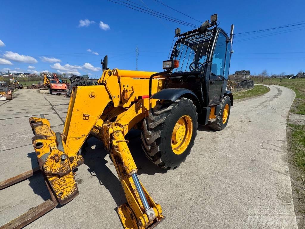JCB 532-120 Teleszkópos rakodók