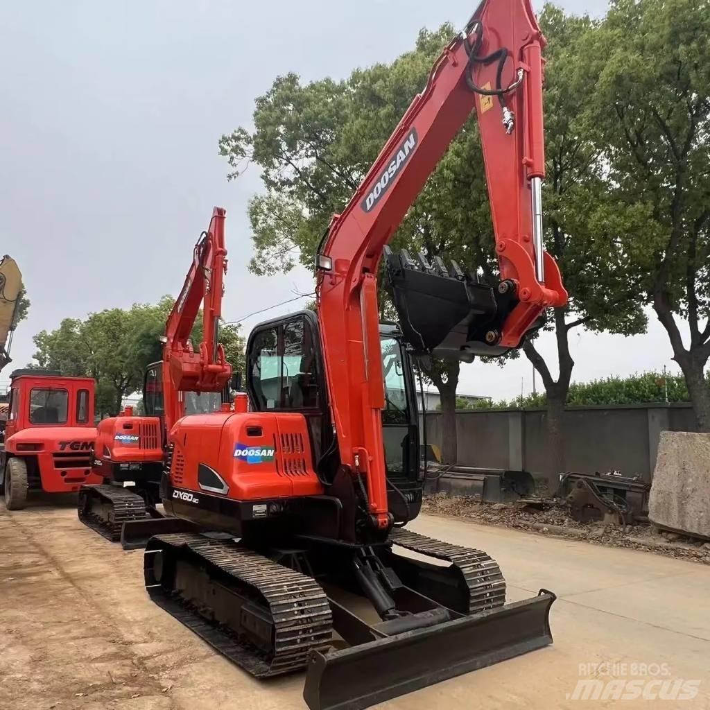 Doosan DX 60-9C Mini kotrók < 7t