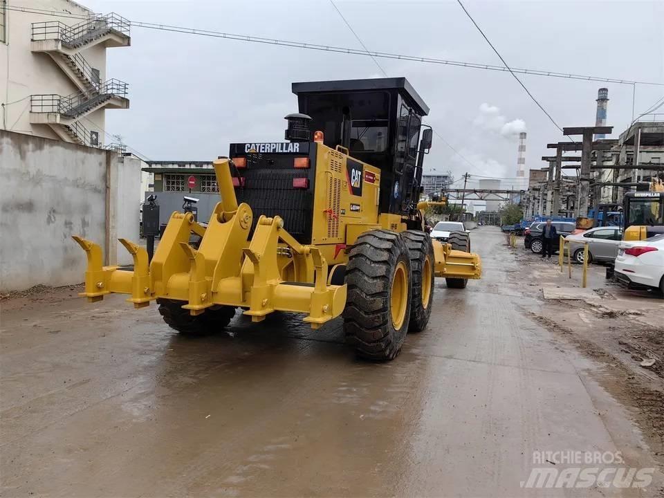 CAT 140K Gréderek