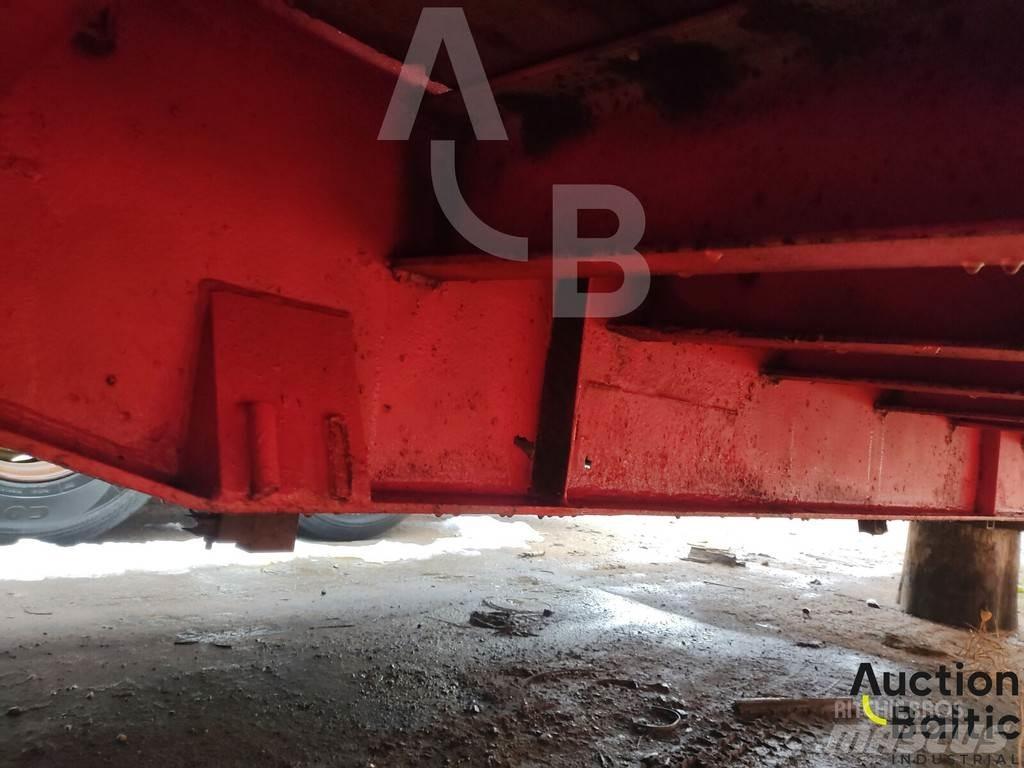 Overlander TRI36 Elhúzható ponyvás félpótkocsik