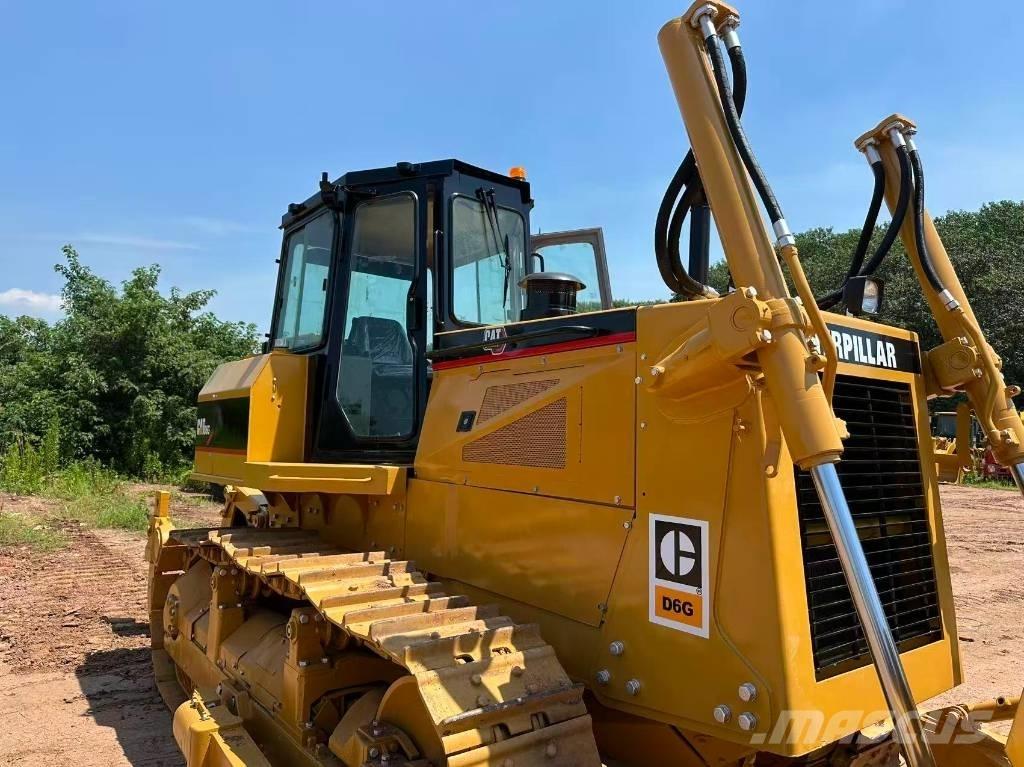 CAT D6G lánctalpas dózerek