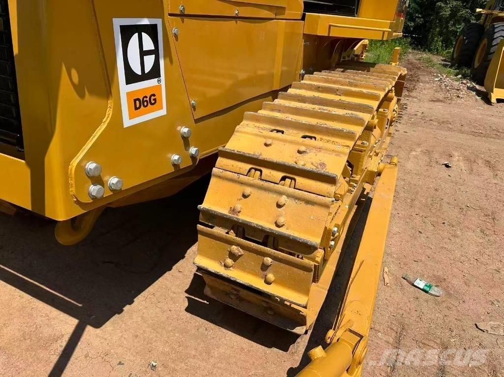 CAT D6G lánctalpas dózerek