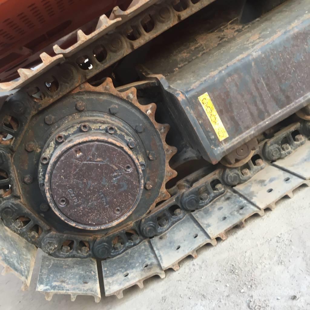Hitachi ZX 70 Közepes (midi) kotrók 7 t - 12 t
