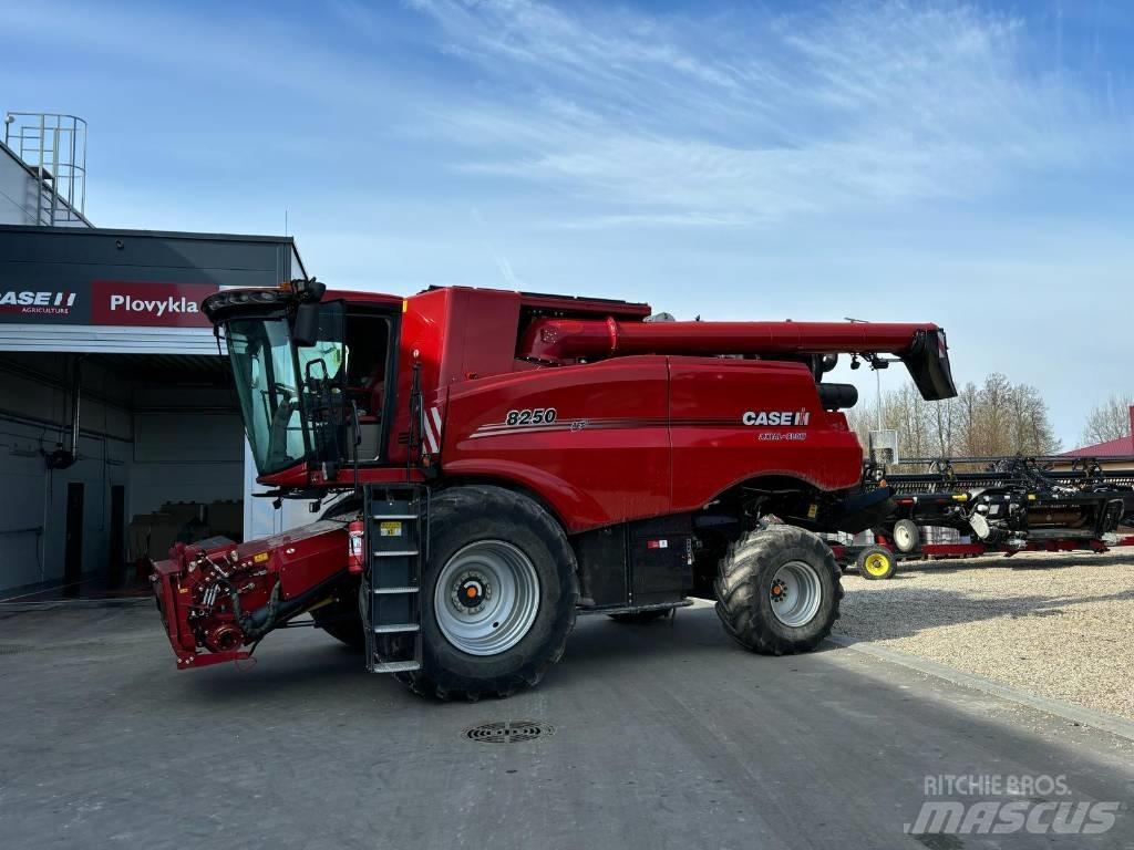 Case IH 8250 Kombájnok