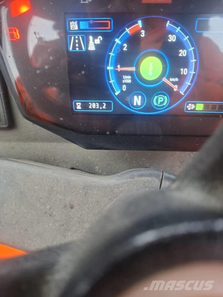 Ausa DR 601 AHG Mezei dömperek