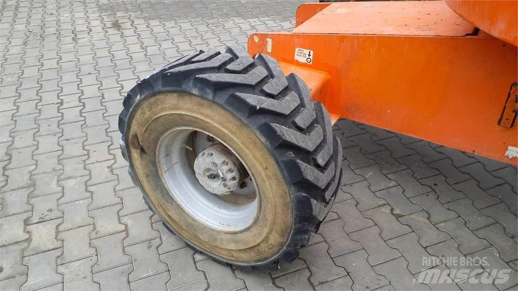 JLG 460SJG Teleszkópos emelők