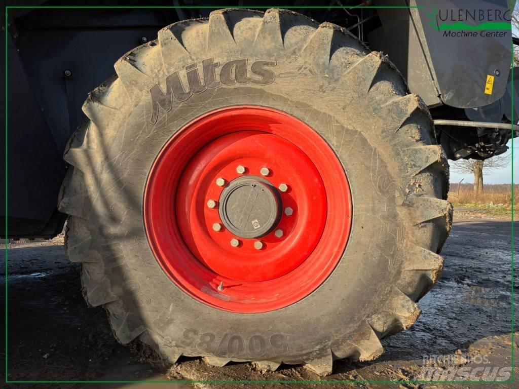 CLAAS Lexion 8700 TT Kombájnok