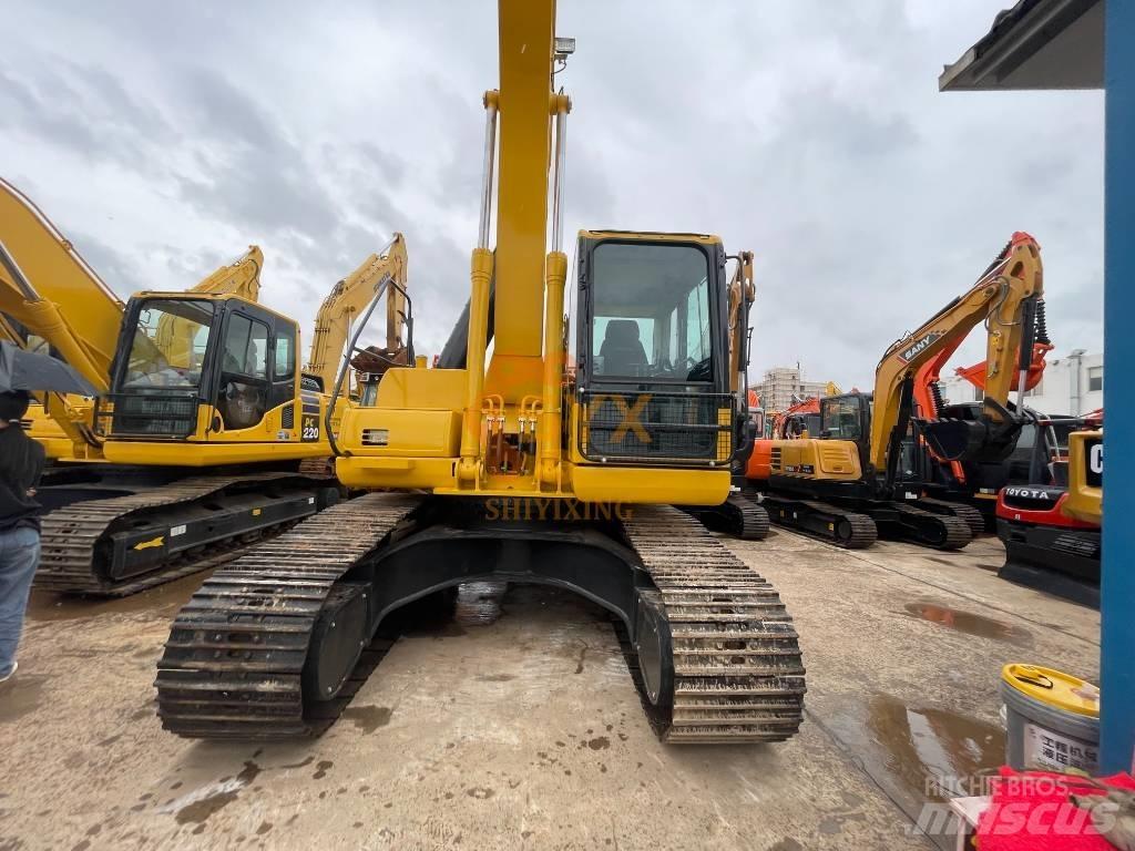 Komatsu PC 200-8 Lánctalpas kotrók