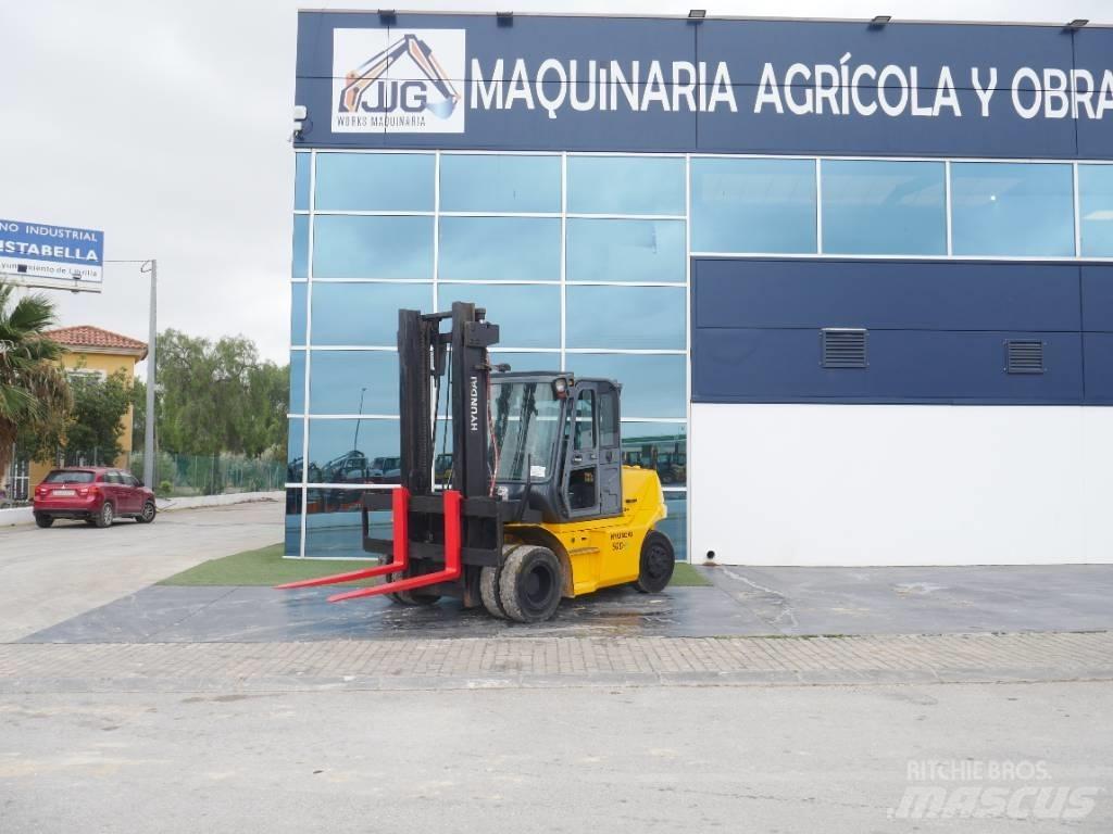 Hyundai 50 D-9 Dízel targoncák