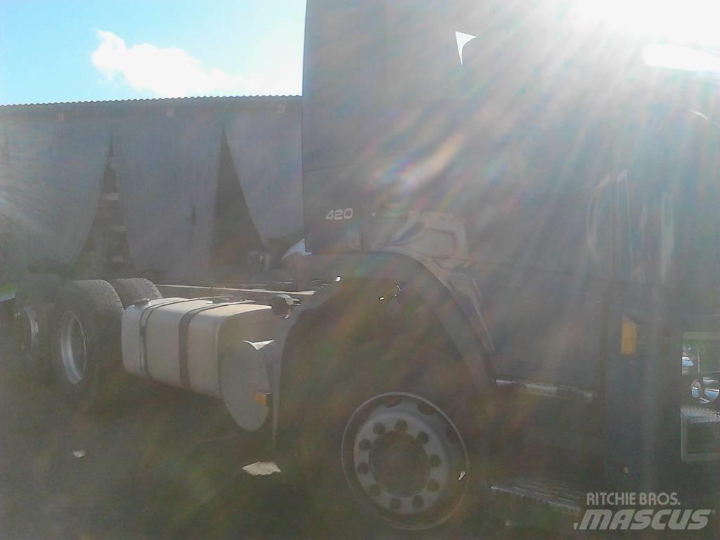 Volvo FM12 420 Fülkés alváz