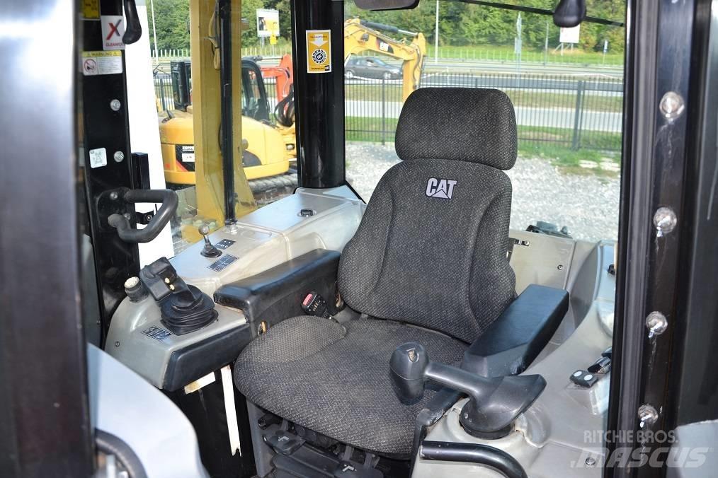 CAT D 6 N LGP lánctalpas dózerek