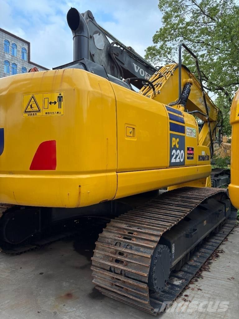 Komatsu PC 220-7 Lánctalpas kotrók