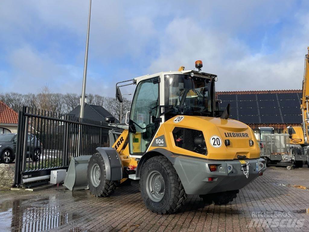 Liebherr L504C Gumikerekes homlokrakodók