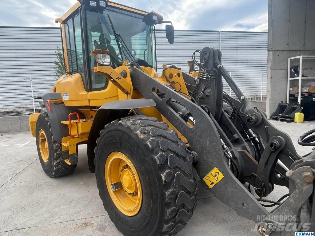 Volvo L 70 H Gumikerekes homlokrakodók