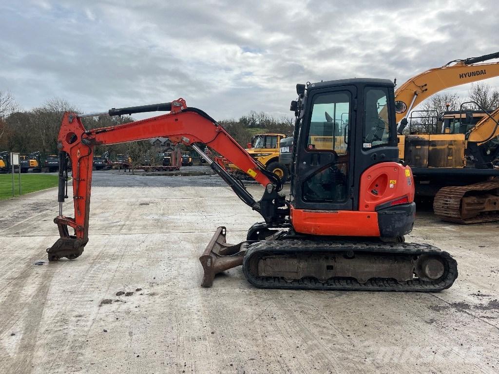 Kubota U 48-4 Mini kotrók < 7t