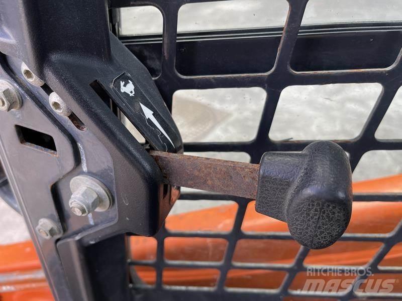 Bobcat S 450 Gumikerekes homlokrakodók
