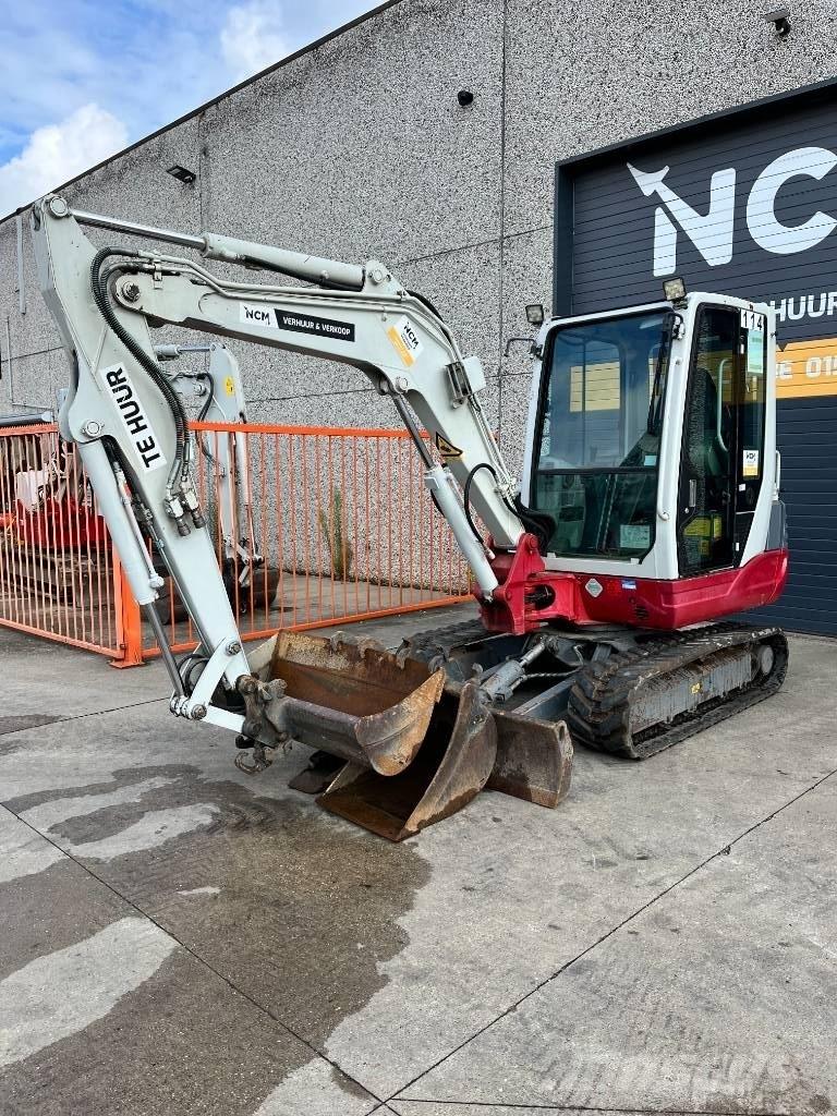 Takeuchi TB 235 Mini kotrók < 7t