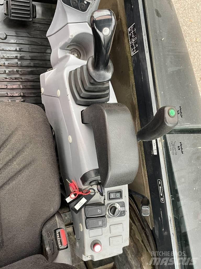 Kubota KX 027-4 Mini kotrók < 7t