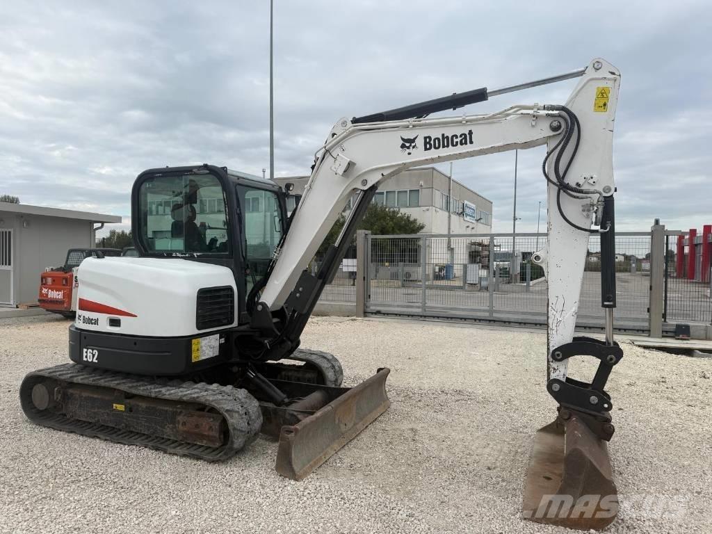 Bobcat E 62 Mini kotrók < 7t