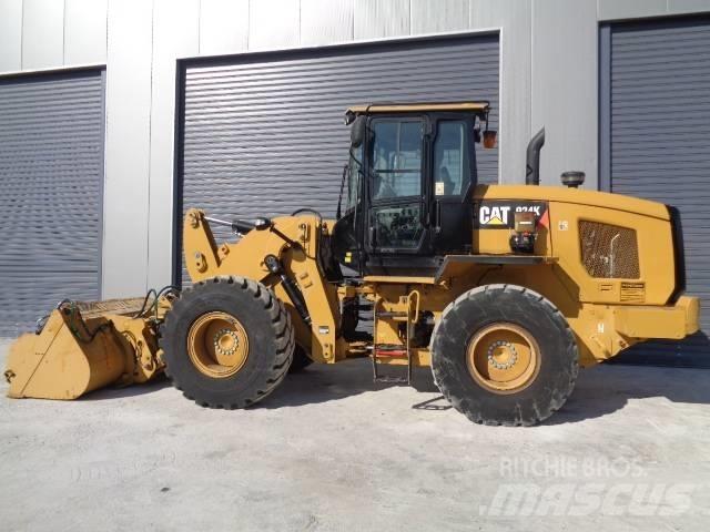 CAT 924 K Gumikerekes homlokrakodók
