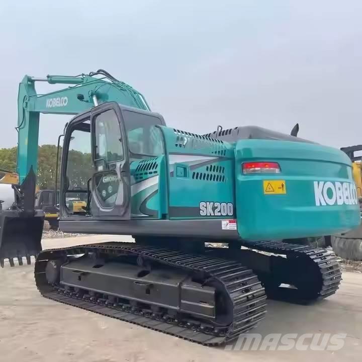 Kobelco SK 200 Lánctalpas kotrók