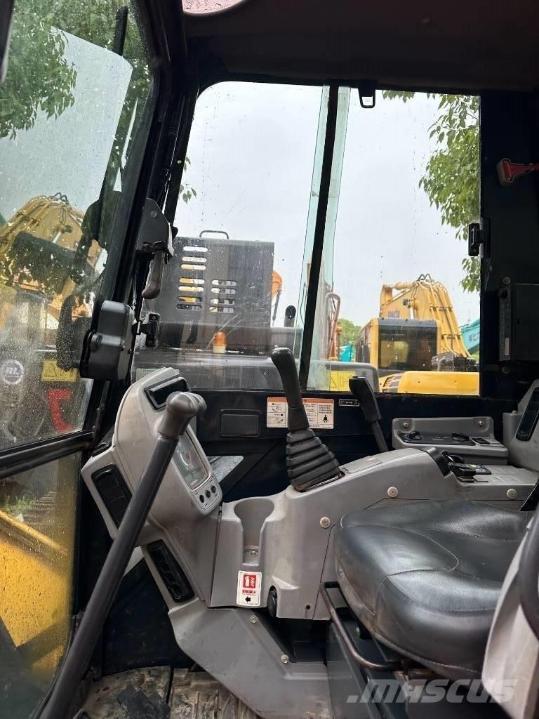 Kubota KX 155 Lánctalpas kotrók