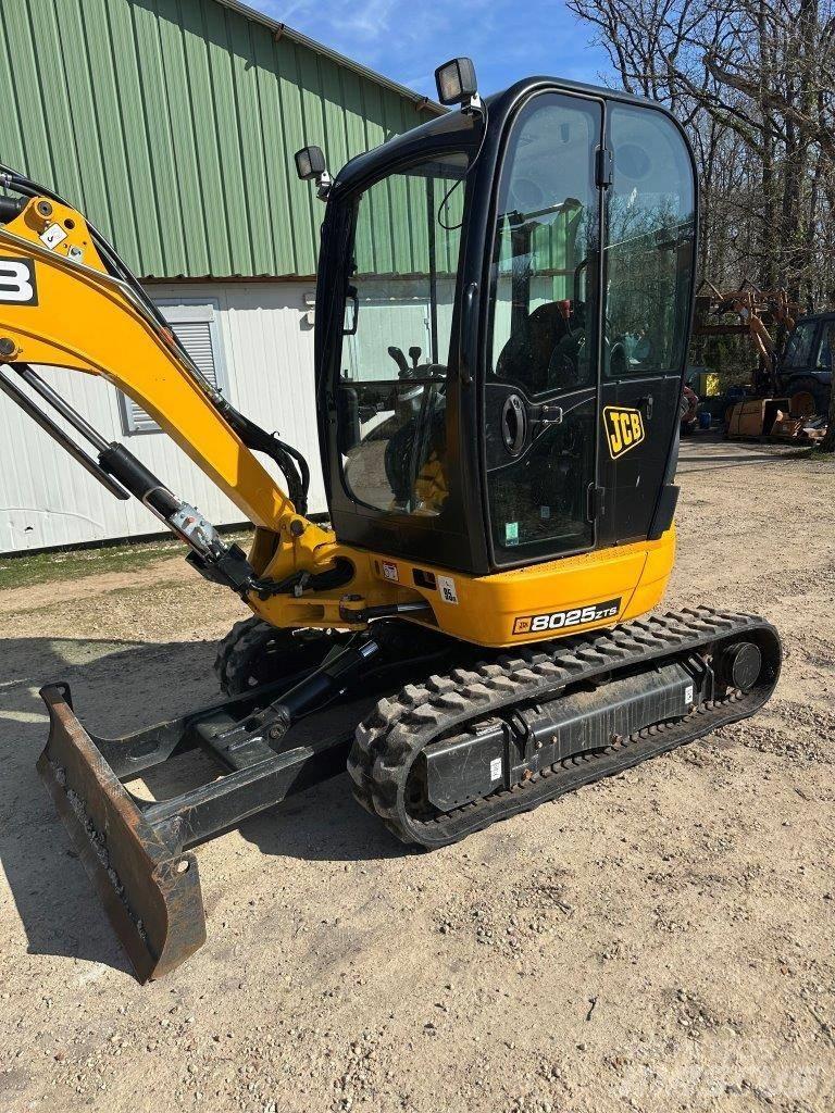 JCB 8025 ZTSL Mini kotrók < 7t