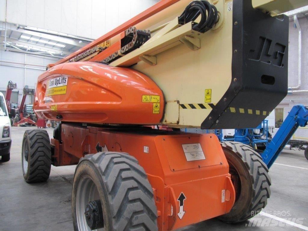 JLG 1250 AJP Karos emelők