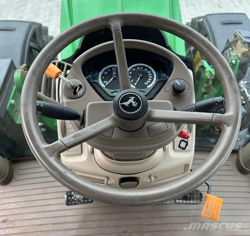 John Deere 6130 R Traktorok