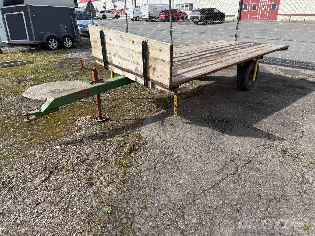  Skogskärra med flak Egyéb mezőgazdasági pótkocsik